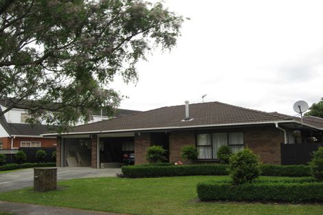 Photo of property in 45 Evanda Crescent, Conifer Grove, Takanini, 2112