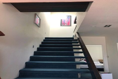 Photo of property in 2/54 Rama Crescent, Khandallah, Wellington, 6035