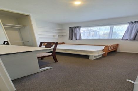 Photo of property in 15 Hedge Row, Sunnyhills, Auckland, 2010