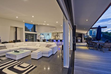 Photo of property in 77 Rangiuru Drive, Parua Bay, Onerahi, 0192