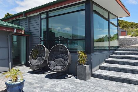 Photo of property in 77 Rangiuru Drive, Parua Bay, Onerahi, 0192