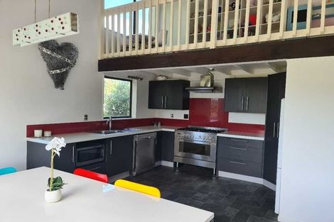 Photo of property in 327 Tukapa Street, Hurdon, New Plymouth, 4310