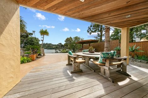 Photo of property in 20 Kingfisher Grove, Greenhithe, Auckland, 0632