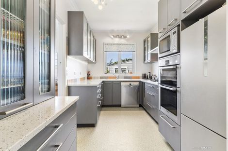 Photo of property in 107 Karori Road, Karori, Wellington, 6012