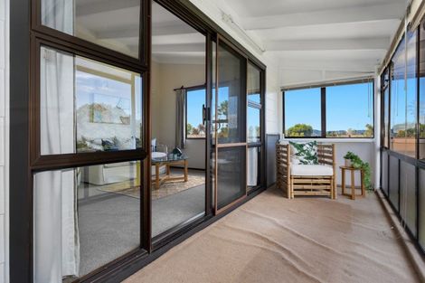 Photo of property in 18 Tawhara Place, Edgecumbe, 3120