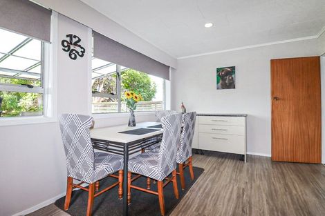 Photo of property in 2 Guy Street, Dannevirke, 4930