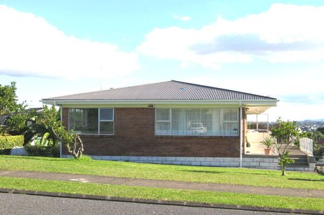 Photo of property in 1/64 Sorrel Crescent, Bucklands Beach, Auckland, 2012