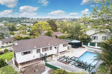 Photo of property in 55 Powrie Street, Glenfield, Auckland, 0629