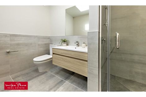 Photo of property in 8 Te Aparangi Crescent, Papakura, 2110