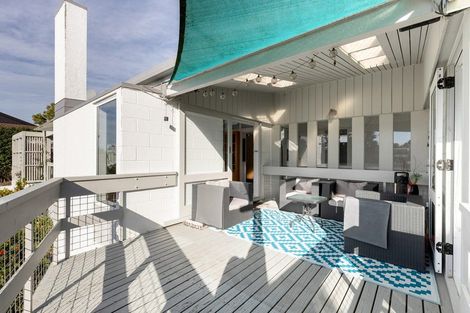 Photo of property in 75 Sutherland Road, Brookfield, Tauranga, 3110