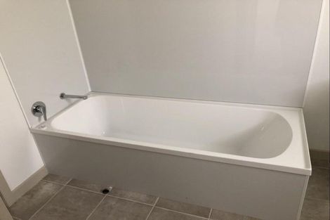 Photo of property in 2 Stanford Crescent, Whataupoko, Gisborne, 4010