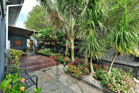 Photo of property in 112a Pacific Parade, Army Bay, Whangaparaoa, 0930