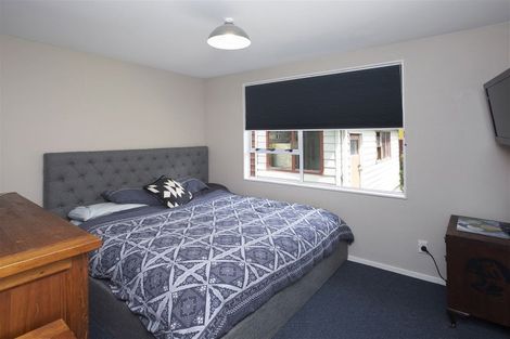 Photo of property in 87 Olliviers Road, Phillipstown, Christchurch, 8011