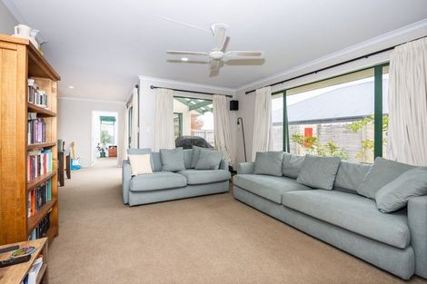 Photo of property in 7 Grasmere Court, Huntington, Hamilton, 3210