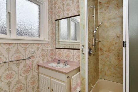 Photo of property in 1/11 Clouston Street, Saint Martins, Christchurch, 8022