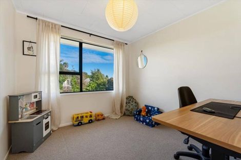 Photo of property in 11 Whenuariri Place, Maketu, Te Puke, 3189