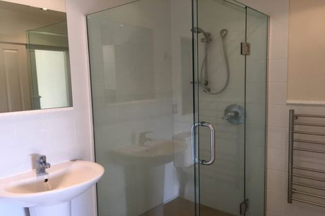 Photo of property in 13/7 The Avenue, Albany, Auckland, 0632