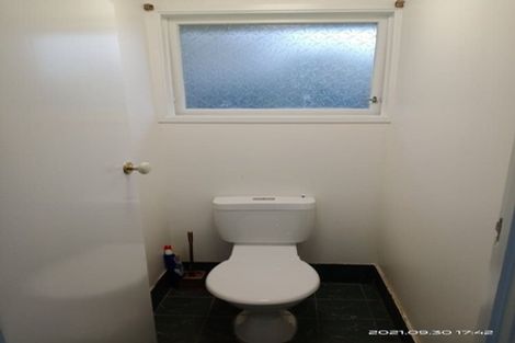 Photo of property in 153 Gossamer Drive, Pakuranga Heights, Auckland, 2010
