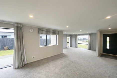 Photo of property in 6 Letitia Street, Burwood, Christchurch, 8083