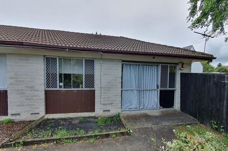 Photo of property in 2/66 Huia Road, Papatoetoe, Auckland, 2025