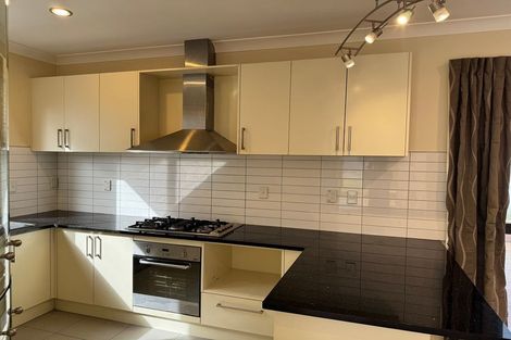 Photo of property in 3 Askerne Drive, Flat Bush, Auckland, 2016