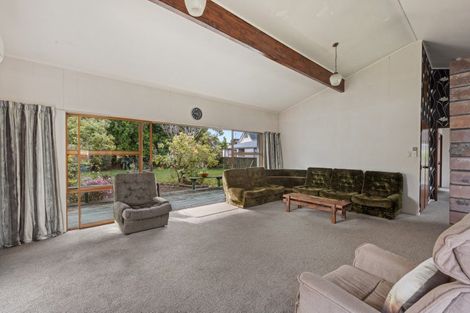 Photo of property in 55 Riverside Road, Orewa, 0931