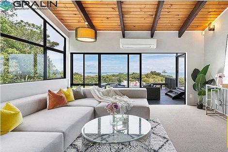 Photo of property in 52 Takahe Road, Titirangi, Auckland, 0604