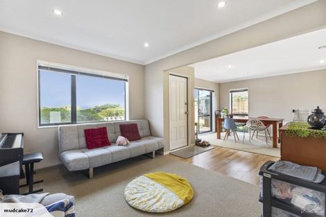 Photo of property in 1/103 Wallace Road, Mangere Bridge, Auckland, 2022