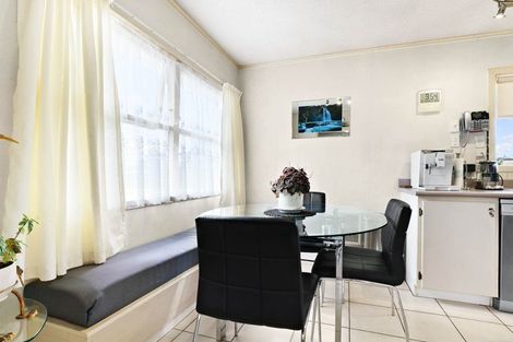 Photo of property in 21 Cheviot Street, Mangere East, Auckland, 2024