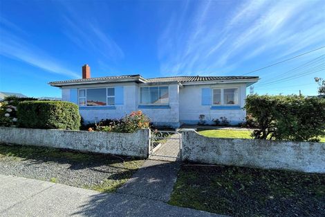 Photo of property in 25 John Street, Balclutha, 9230