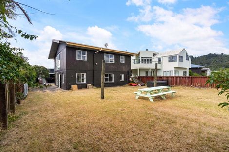 Photo of property in 117 Pohutukawa Crescent, Whangamata, 3620