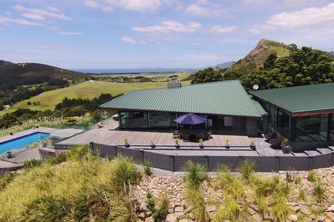 Photo of property in 77 Rangiuru Drive, Parua Bay, Onerahi, 0192
