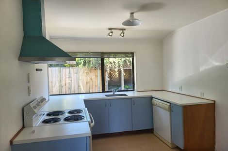 Photo of property in 2/21 College Road, Northcote, Auckland, 0627