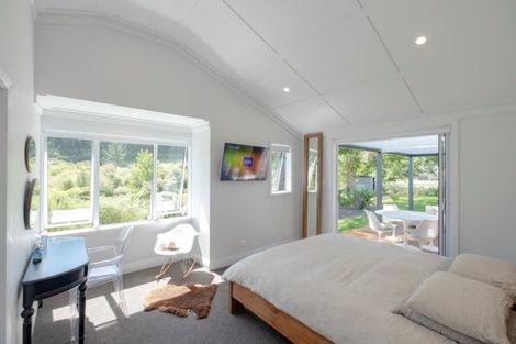 Photo of property in 13 Wautaiti Drive, Riverhead, 0820