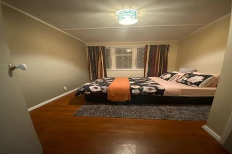 Photo of property in 24 Palmer Crescent, Silverstream, Upper Hutt, 5019