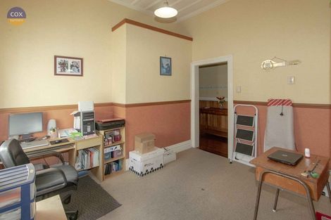 Photo of property in 27 Napier Terrace, Hospital Hill, Napier, 4110