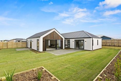 Photo of property in 12 Alex Place, Rolleston, 7614