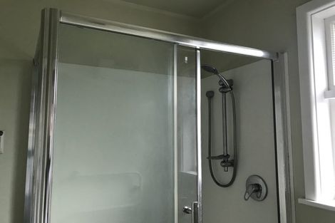 Photo of property in 1/271 Memorial Avenue, Burnside, Christchurch, 8053