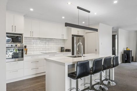 Photo of property in 6 Silverview Place, Mosgiel, 9024