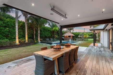 Photo of property in 181 Old North Road, Kumeu, 0892