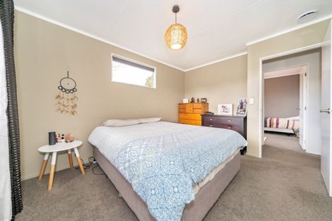 Photo of property in 10 Garnet Grove, Birchville, Upper Hutt, 5018