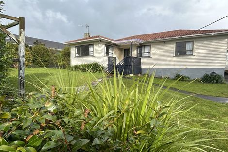 Photo of property in 20 Kauri Glen Road, Northcote, Auckland, 0627