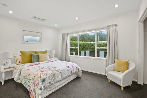 Photo of property in 9 Thames Street, Welbourn, New Plymouth, 4310