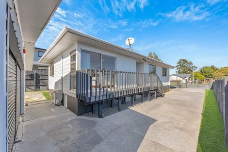 Photo of property in 3 Kendall Court, Wattle Downs, Auckland, 2103