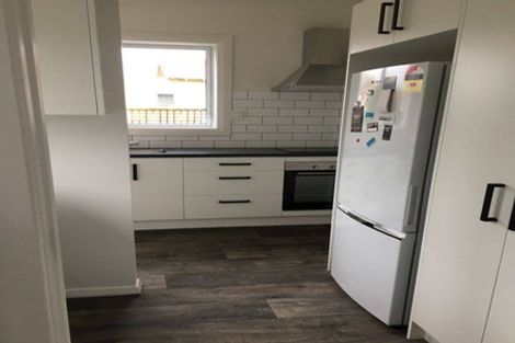 Photo of property in 6 Carlisle Street, Milson, Palmerston North, 4414