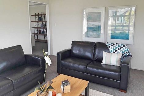 Photo of property in 80 Sutherland Drive, Kaiapoi, 7630