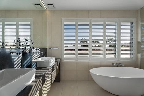 Photo of property in 10a Cremorne Street, Herne Bay, Auckland, 1011