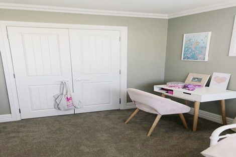 Photo of property in 39 Headland Drive, Long Bay, Auckland, 0630