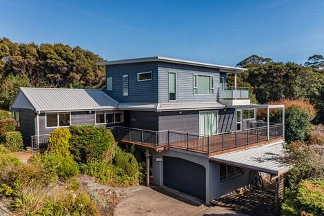 Photo of property in 84 Rangitane Loop Road, Kerikeri, 0294