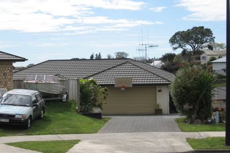 Photo of property in 21 Hawk Place, Welcome Bay, Tauranga, 3112
